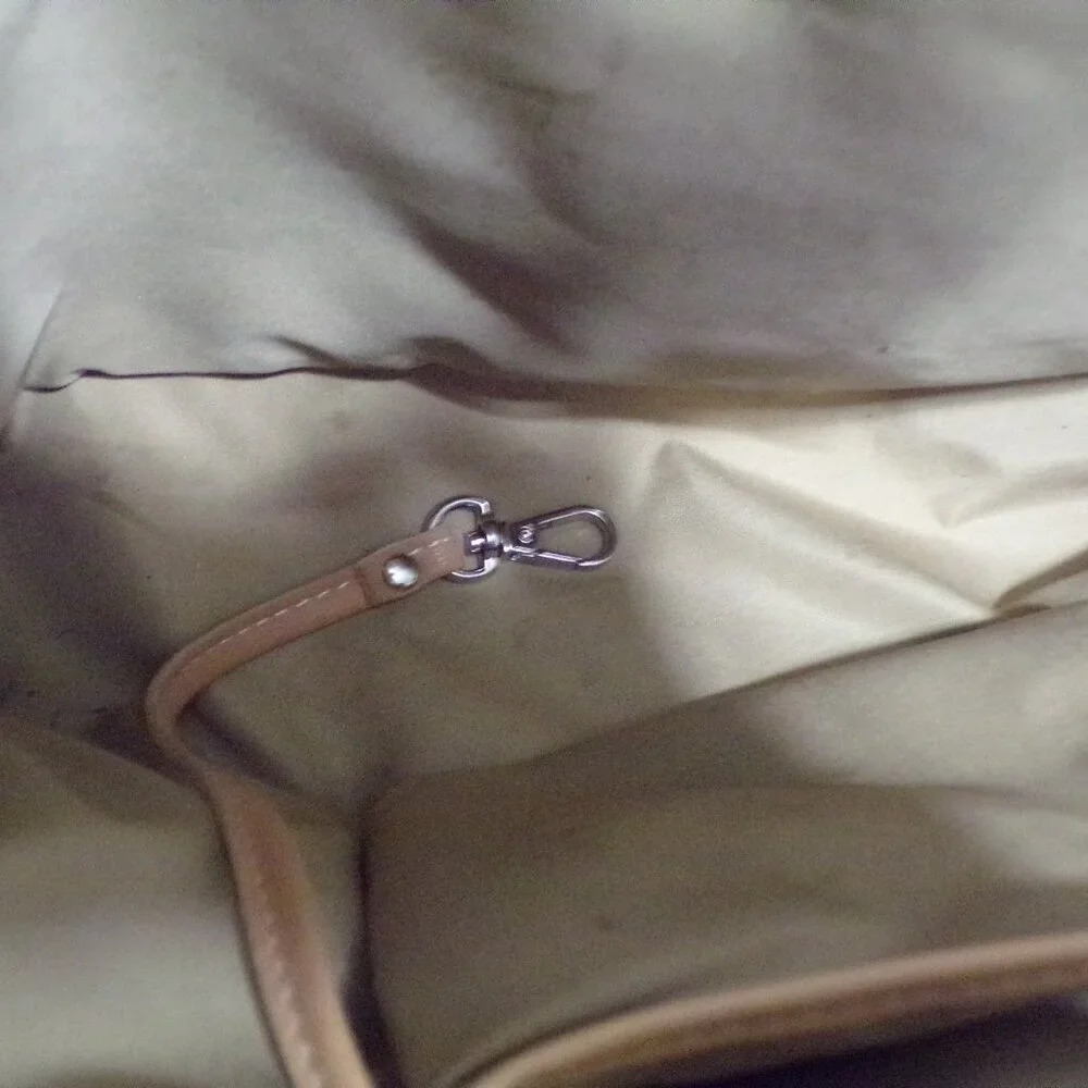Gianibernini Teal & Beige‎ Handbag Leather with Silver Accents Zipper Closure